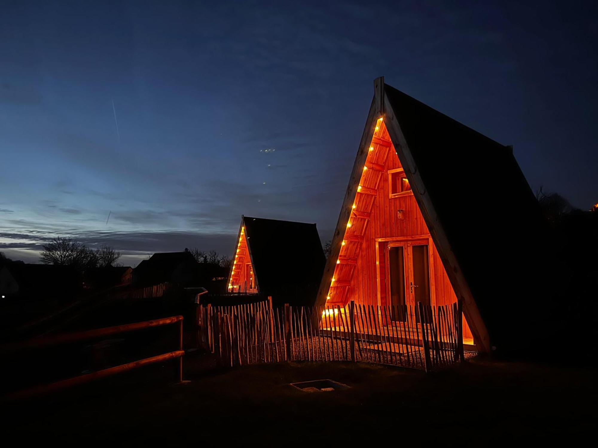 Tiny House Ardennes Villa Fromelennes Eksteriør bilde